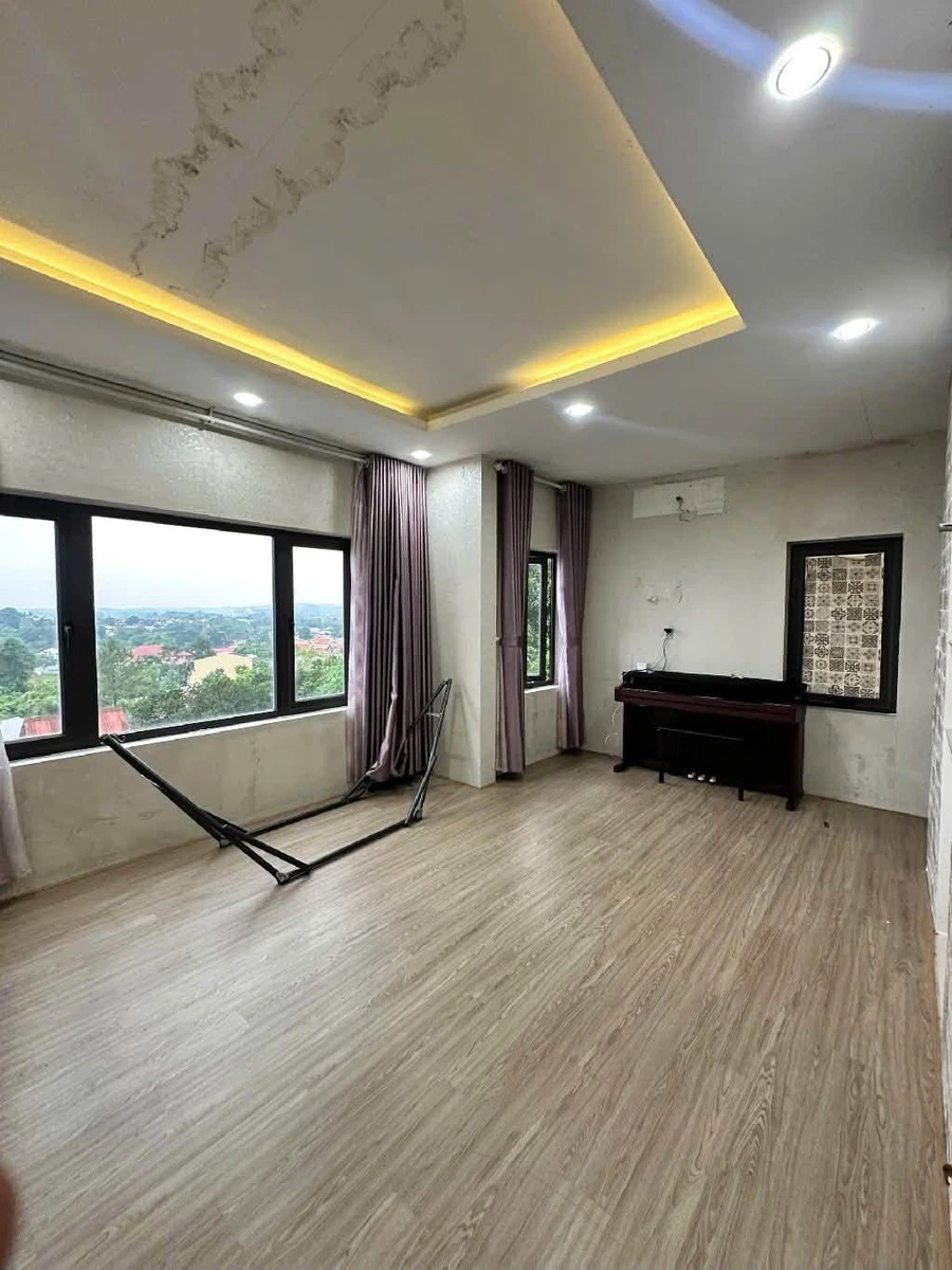 Bán nhà 3 tầng 4PN, 120m² giá 3 tỷ, Thủy Xuân, Huế - Ảnh thu nhỏ 5