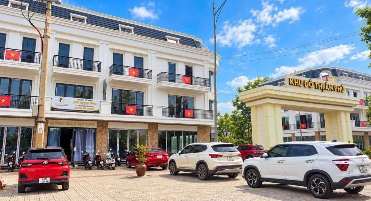 Bán shophouse mặt tiền Hà Huy Tập An Phú 266m2 hơn 6 tỷ - Ảnh 1