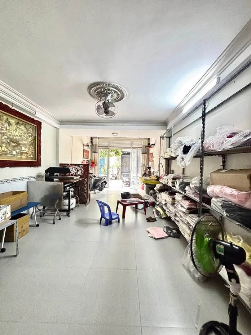 Bán nhà phố 80m² kế Aeon Tân Phú, 8 tỷ - Ảnh thu nhỏ 3