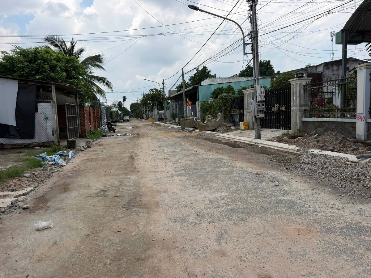 Bán lô đất mặt tiền ĐT744 Phú An Bình Chánh 3,5 tỷ ttrieu - Ảnh 1
