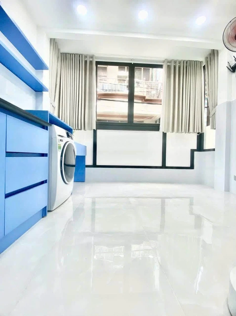 Bán nhà hẻm 5m Hồ Thị Kỷ Quận 10, 2PN 2WC, 15m², giá 4,3 tỷ - Ảnh thu nhỏ 4