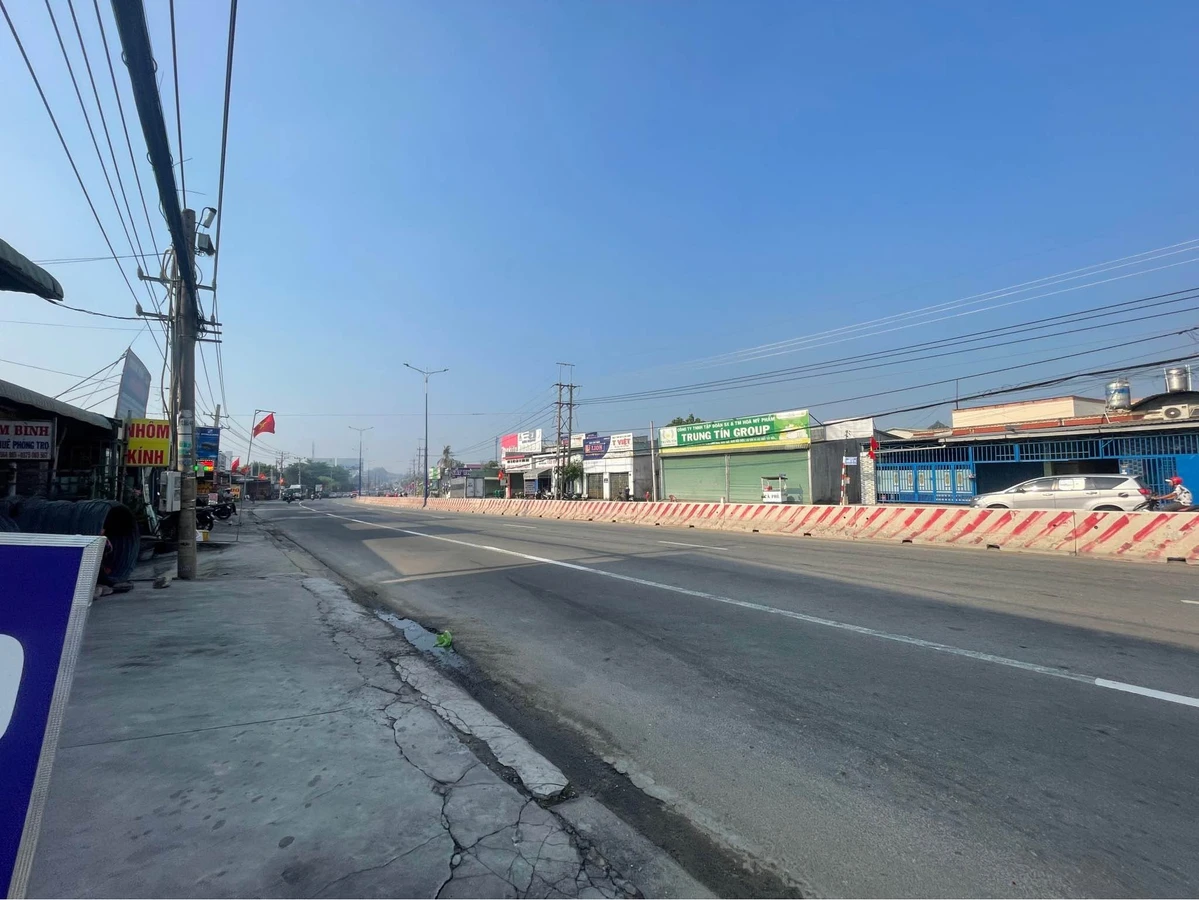 Bán đất mặt tiền Quốc Lộ 13, 382m2, Thới Hoà, Bình Dương - Ảnh 1