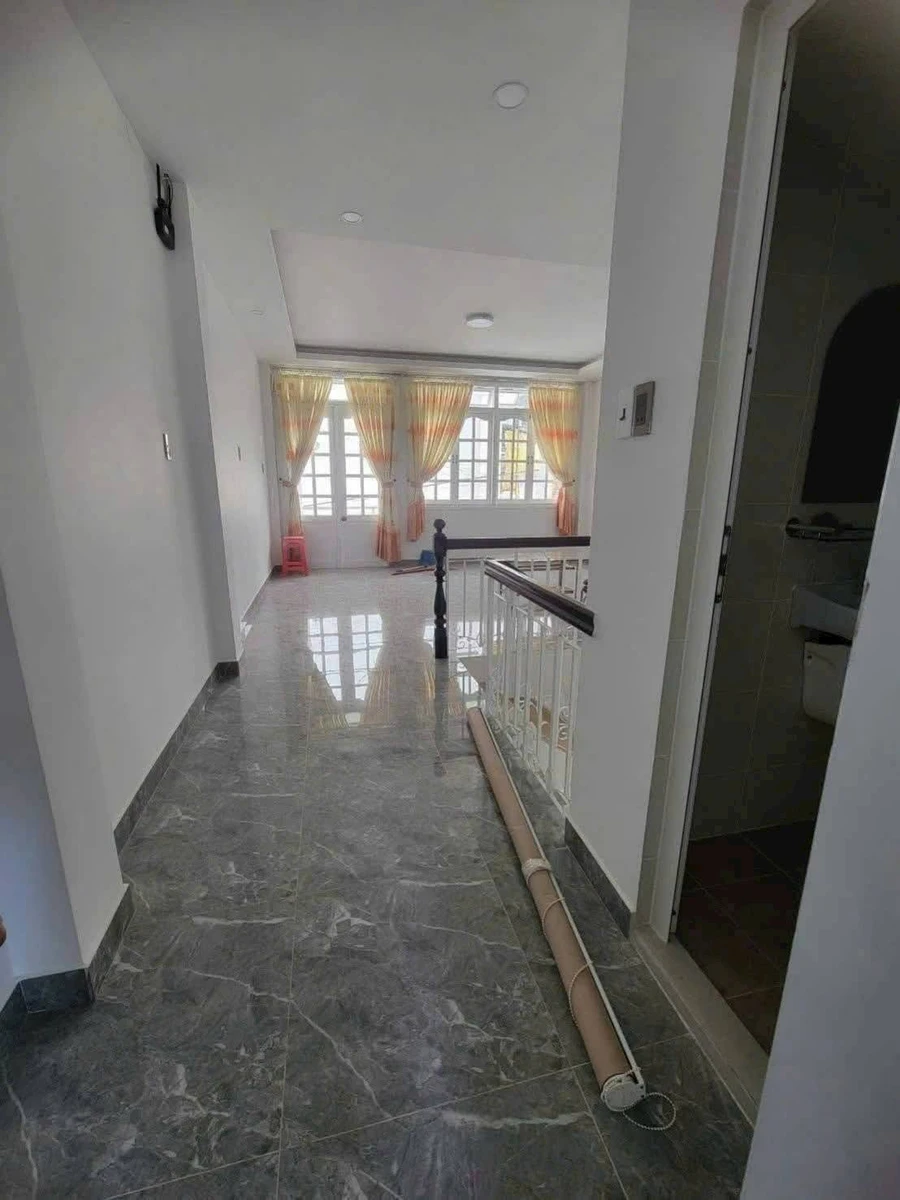 Bán nhà 4PN 60m2 2 mặt tiền đường Trần Phú - 7,4 tỷ - Ảnh thu nhỏ 3