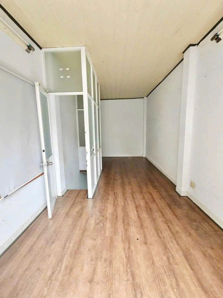 Bán nhà lô góc hẻm Trần Bình Trọng Quận 5, 4 tầng, 18,2m2, giá 4,3 tỷ - Ảnh thu nhỏ 4