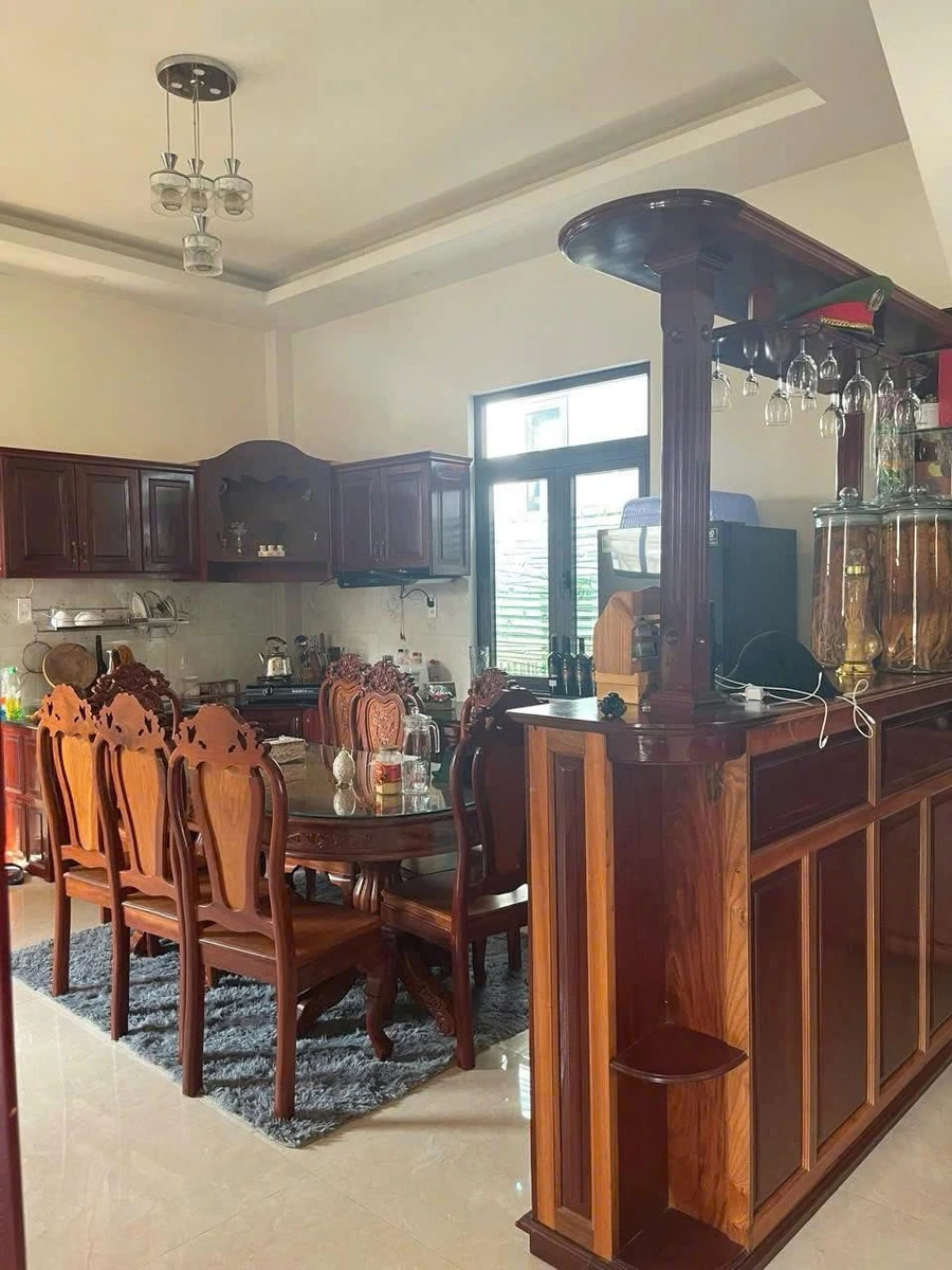 Bán villa 222m² Lý Nam Đế, Đà Lạt, 4PN, 10.5 tỷ - Ảnh thu nhỏ 3