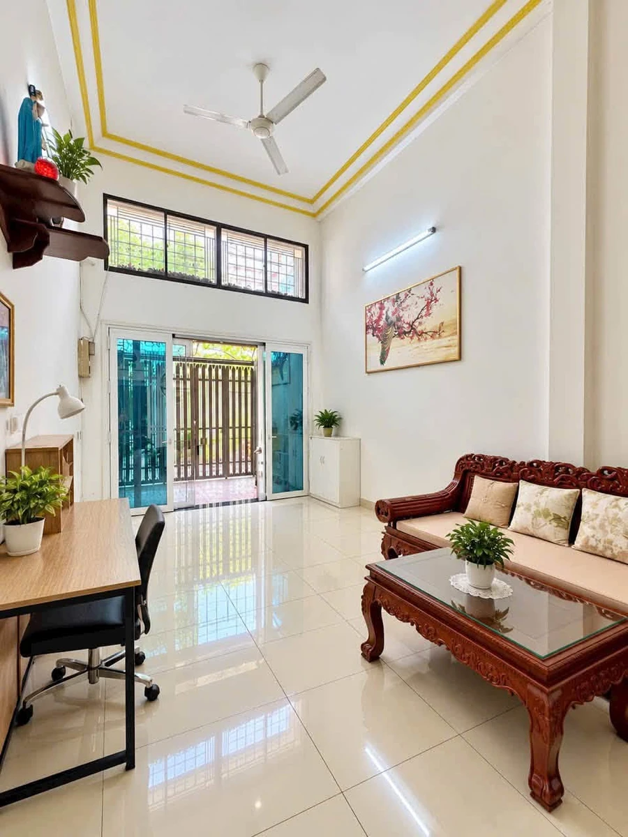 Bán nhà hẻm xe hơi Cao Thắng Quận 10, 52m², 4PN, 13,5 tỷ - Ảnh thu nhỏ 2