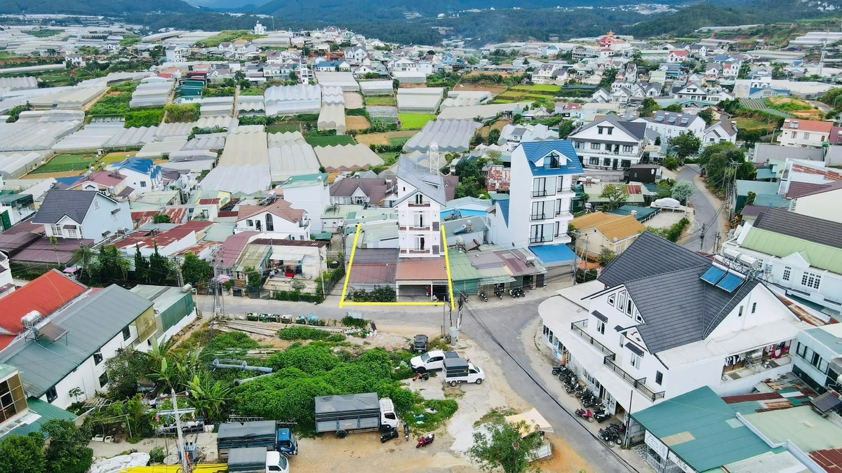 Bán đất 252 m² hai mặt tiền Cao Thắng Đà Lạt - Ảnh 1