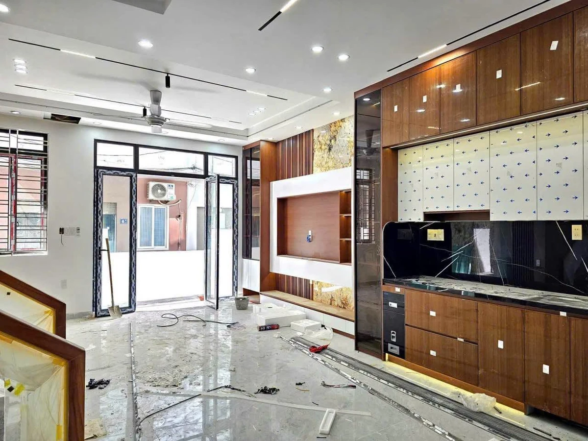 Bán dãy nhà 10 căn, 43-45m2, 4 tầng, đường Ngô Gia Tự - Ảnh thu nhỏ 5