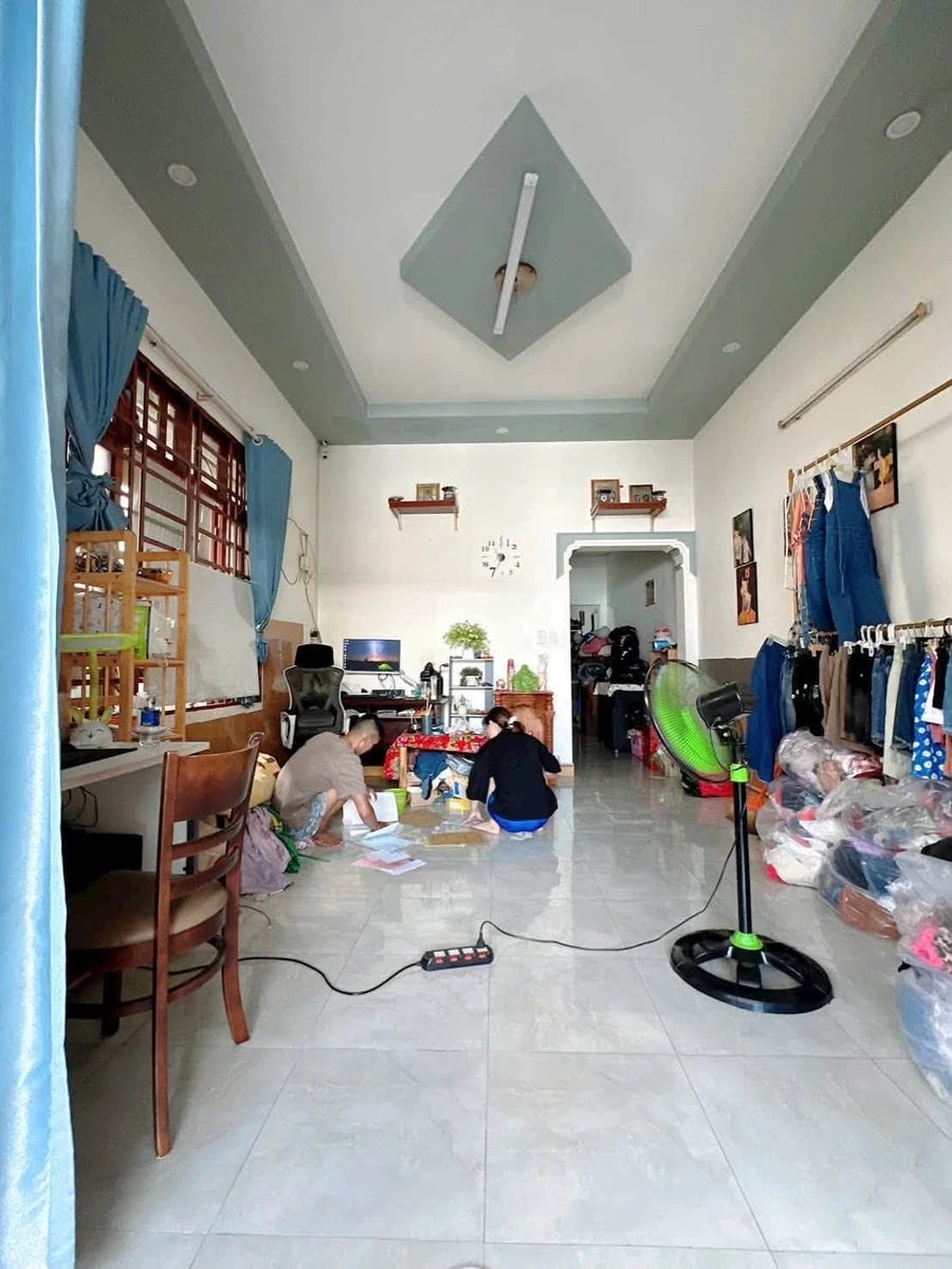 Nhà gác lửng sổ riêng 3PN Nguyễn Khuyến Bình Chánh 2.25 tỷ - Ảnh thu nhỏ 3