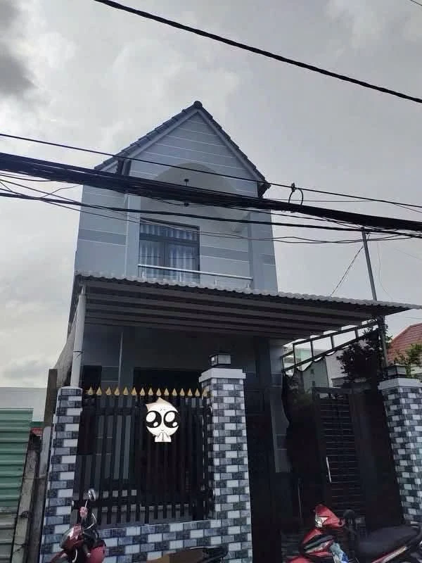Bán nhà mặt tiền hẻm Sân Bia, Bến Tre, 96m², 3 phòng ngủ