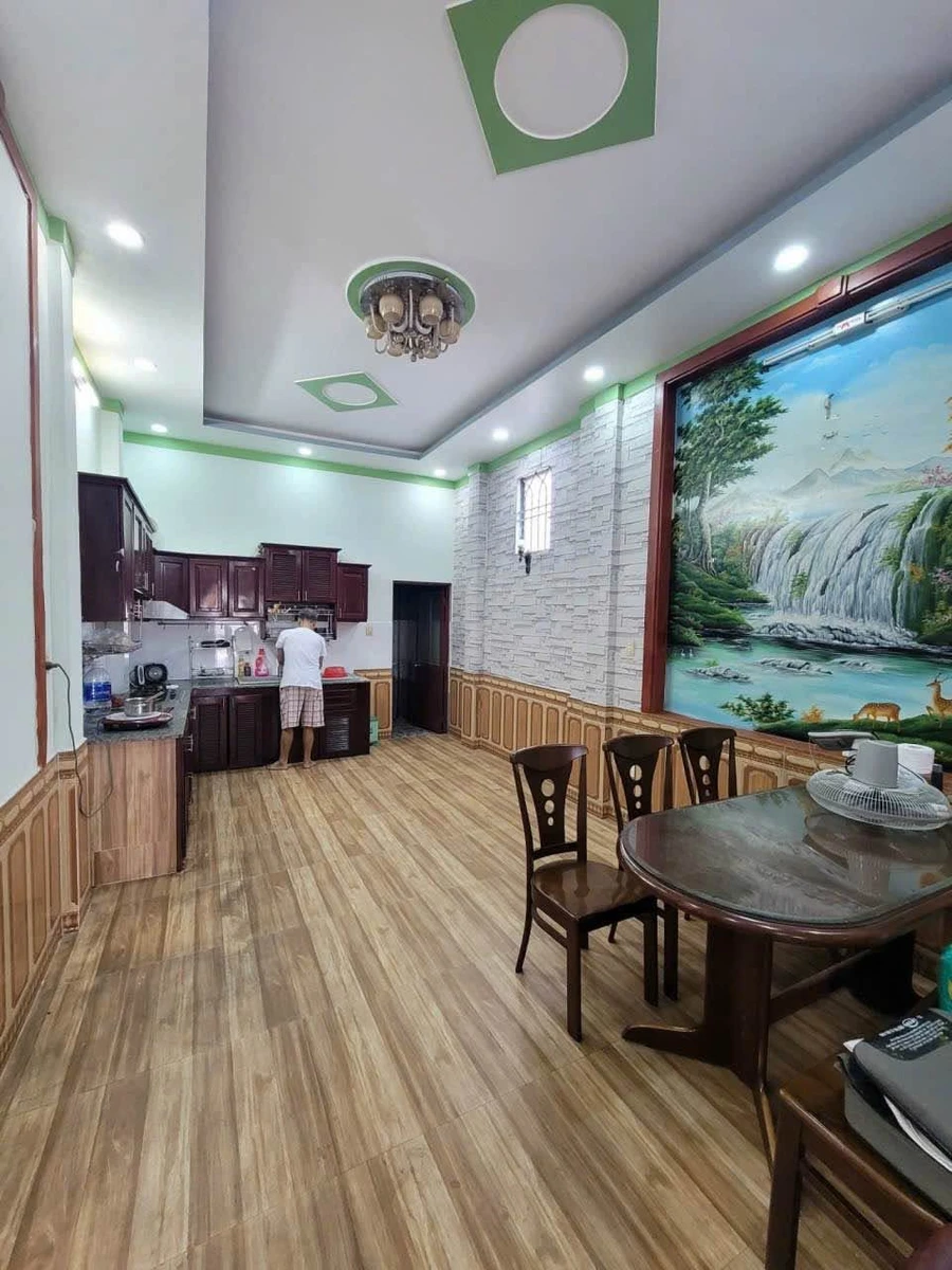 Bán nhà một trệt ba lầu 120m2 mặt đường kinh doanh Bình Tân - Ảnh thu nhỏ 5