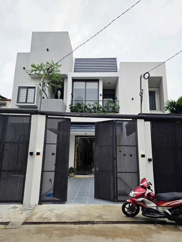 Bán đất thổ cư 294m² Tân Uyên, Hồ Chí Minh giá 2,7 tỷ nhaphunhuan