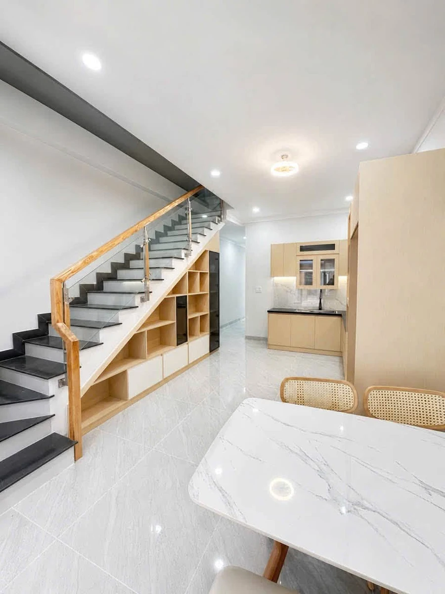 Bán nhà trệt lầu 3PN Tương Bình Hiệp 100m² giá 2 tỷ 850 - Ảnh thu nhỏ 4