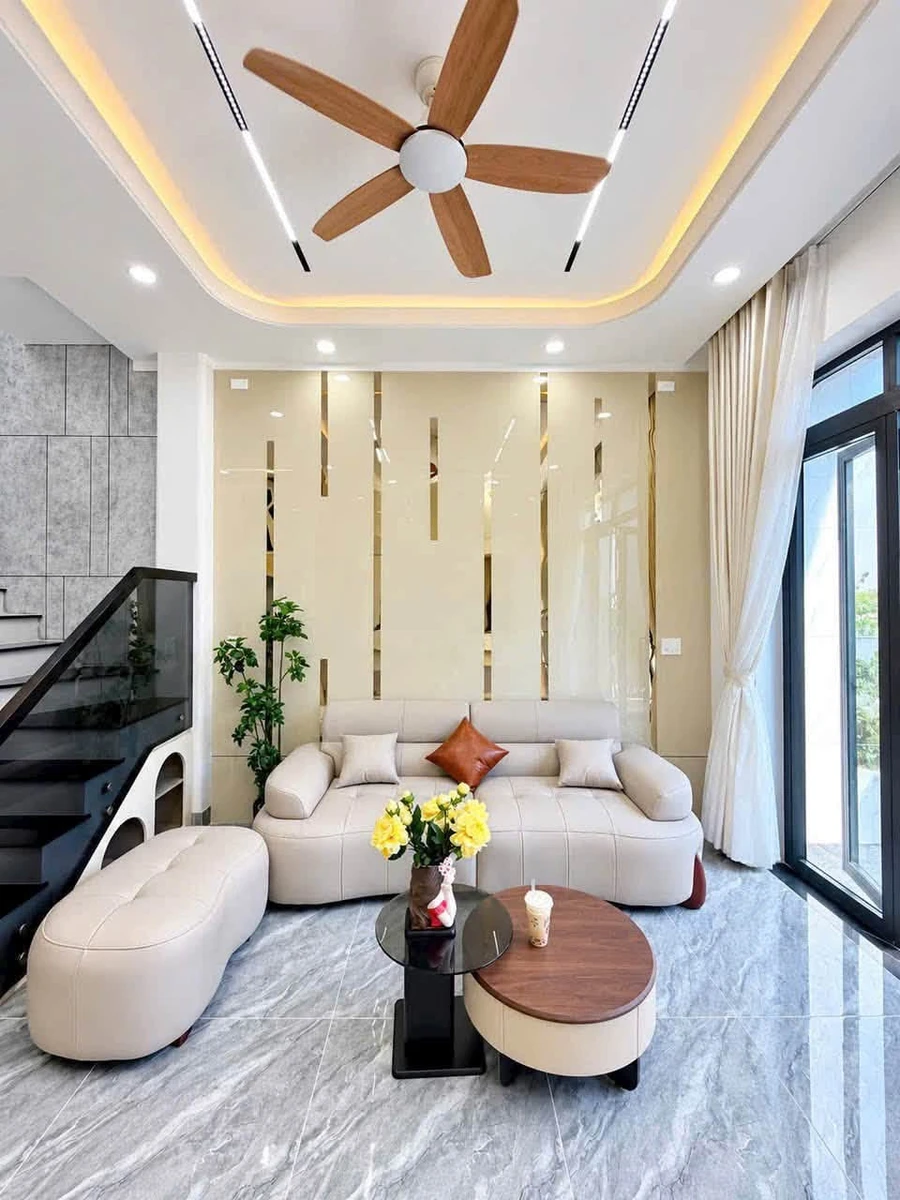 Bán nhà 2 tầng 3PN hẻm ô tô 4,2x15m KP3 Trảng Dài, Đồng Nai giá 2,79 tỷ - Ảnh thu nhỏ 4