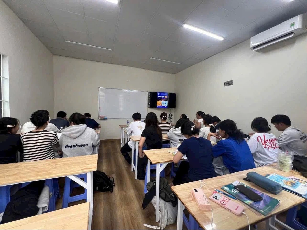 Bán nhà kế bên KDC Phú Hòa 1, 194m² giá 6 tỷ Bình Dương - Ảnh thu nhỏ 4