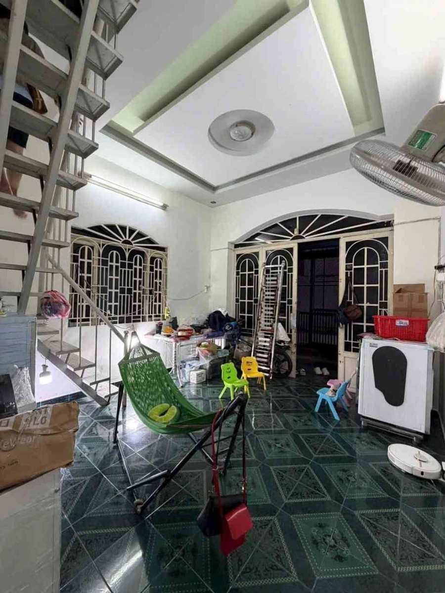 Bán nhà 2 tầng 5x13m, 4 phòng ngủ gần Quang Trung, Emart Phan Huy Ích, Gò Vấp - Ảnh thu nhỏ 2