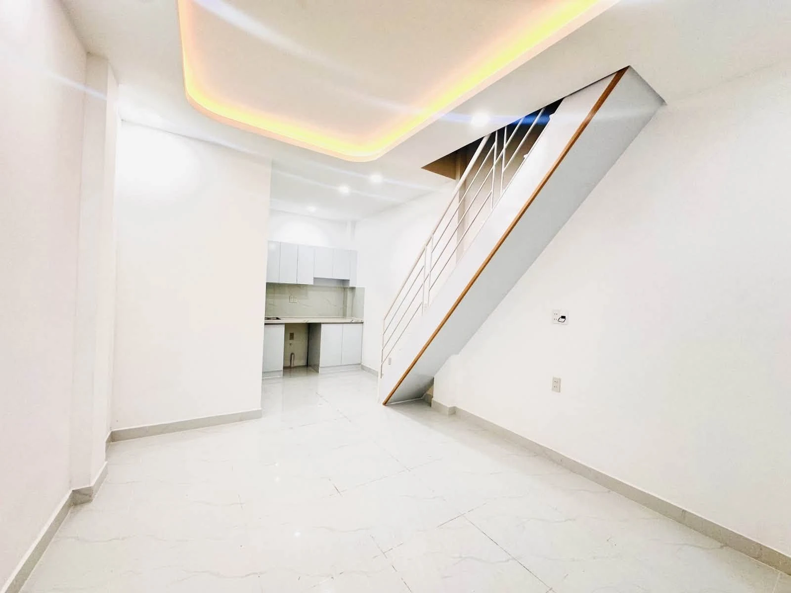 Bán nhà 2 tầng 32m² Linh Chiểu Thủ Đức 2.95 tỷ - Ảnh 1