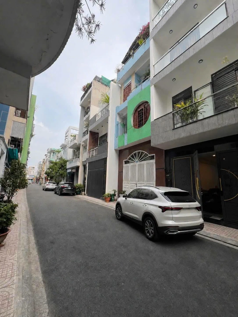 Bán nhà phố 4 tầng 75m² Cộng Hòa Tân Bình - 16 tỷ - Ảnh thu nhỏ 3