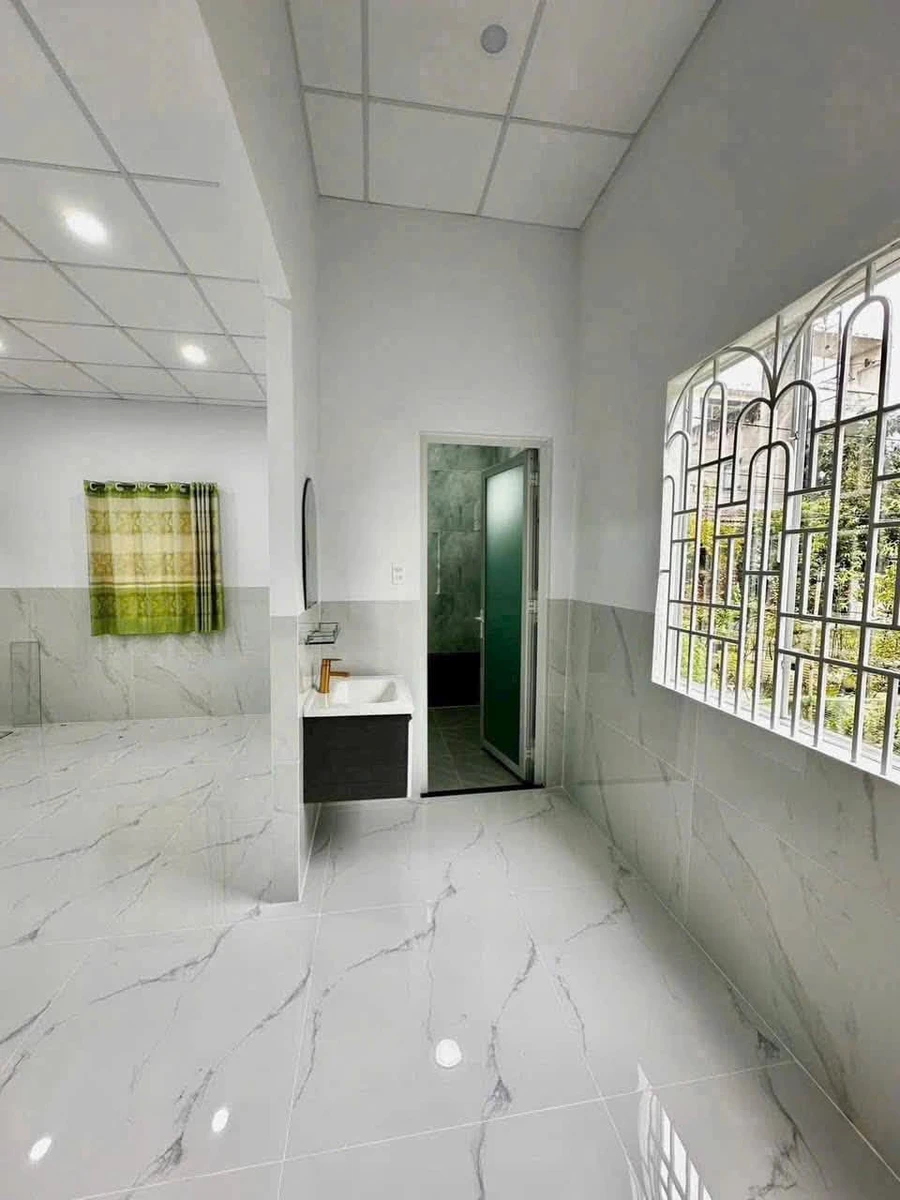 Bán nhà cấp 4 90m2 sổ hồng riêng, 2 phòng ngủ gần UBND phường Bửu Long, Biên Hòa - Ảnh thu nhỏ 5