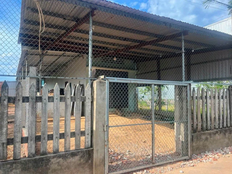Bán đất 147m² tặng nhà cấp 4 Mộ Đức, Quảng Ngãi 600 triệu