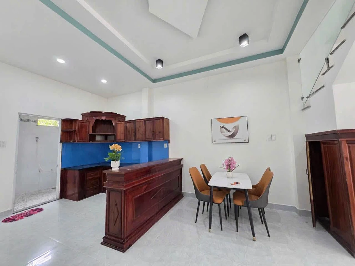 Bán nhà 2 tầng 4,5x17,5m Hiệp Thành hơn 3 tỷ - Ảnh thu nhỏ 3