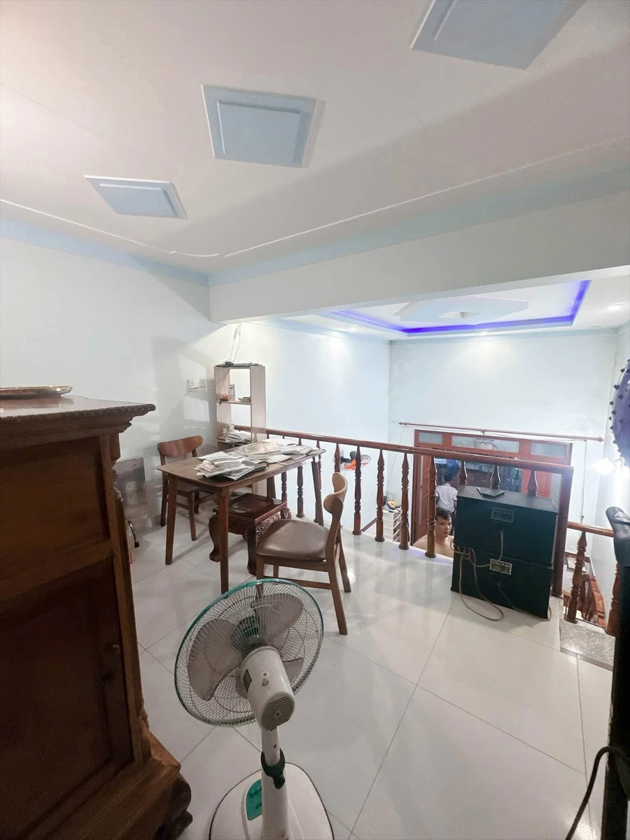 Bán nhà 2 PN gần chợ Tân Đông Hiệp, 50m² - Ảnh thu nhỏ 2