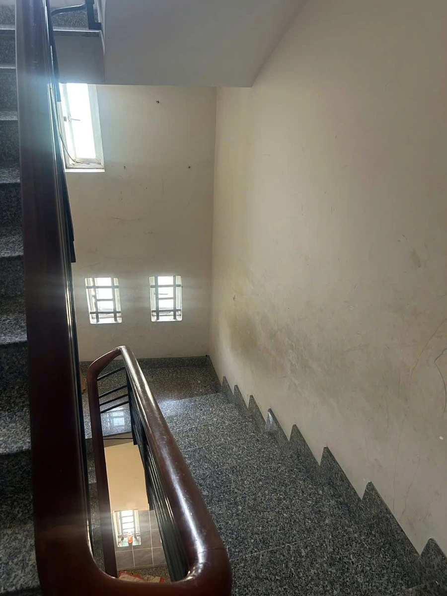 Bán nhà 2 mặt tiền 3 gian, 1 trệt 3 lầu 196.6m² Bình Chiểu - Ảnh thu nhỏ 4