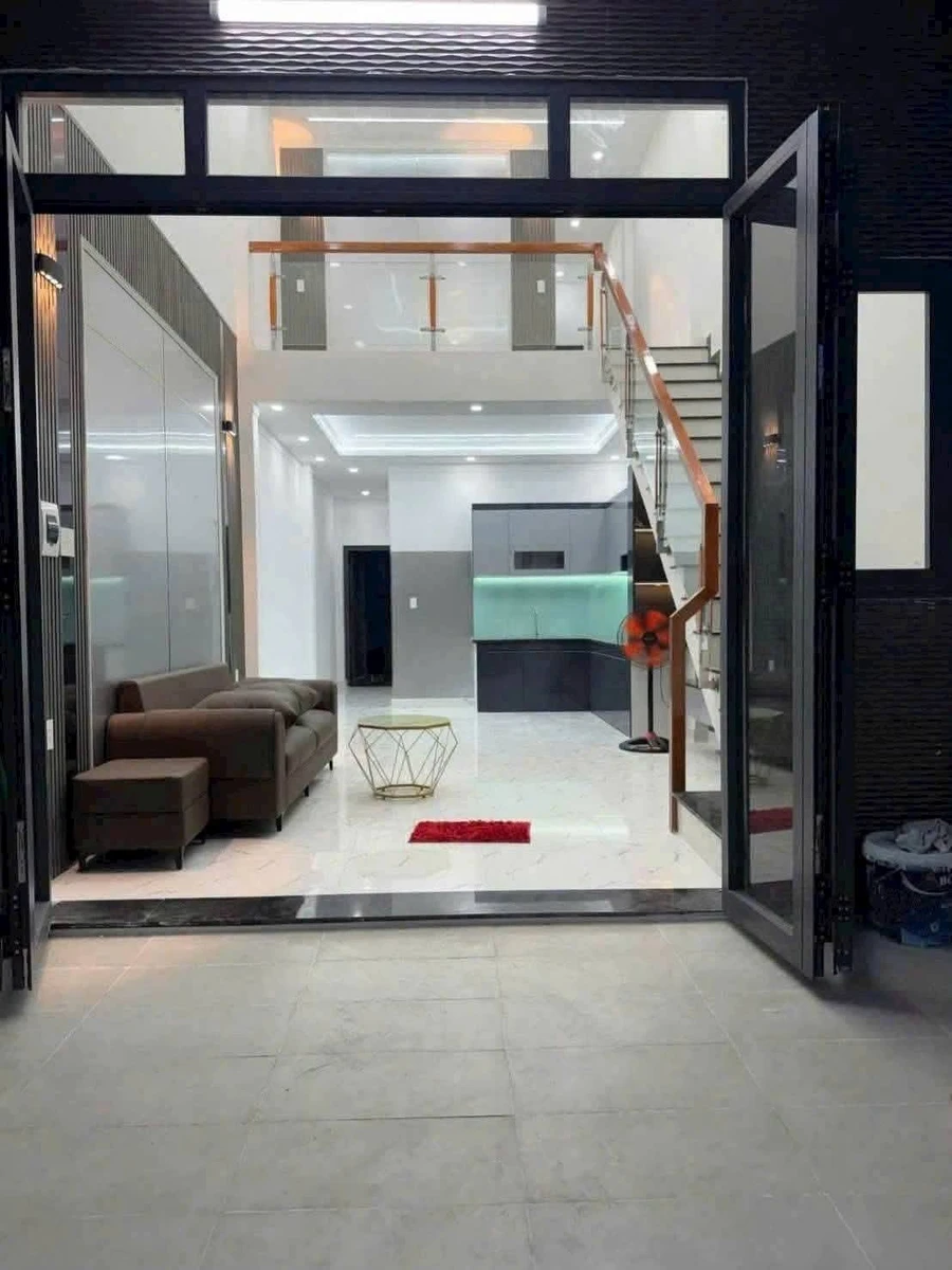 Bán nhà sổ hồng riêng 72m² 2PN gần chợ Phú Phong - Ảnh thu nhỏ 3