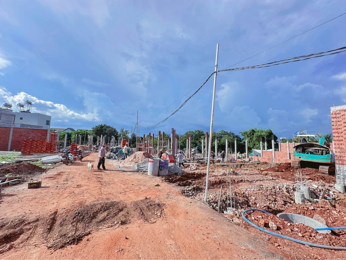 Nhà lầu 3PN bán Long Khánh, 81m², 1,85 tỷ - Ảnh thu nhỏ 3