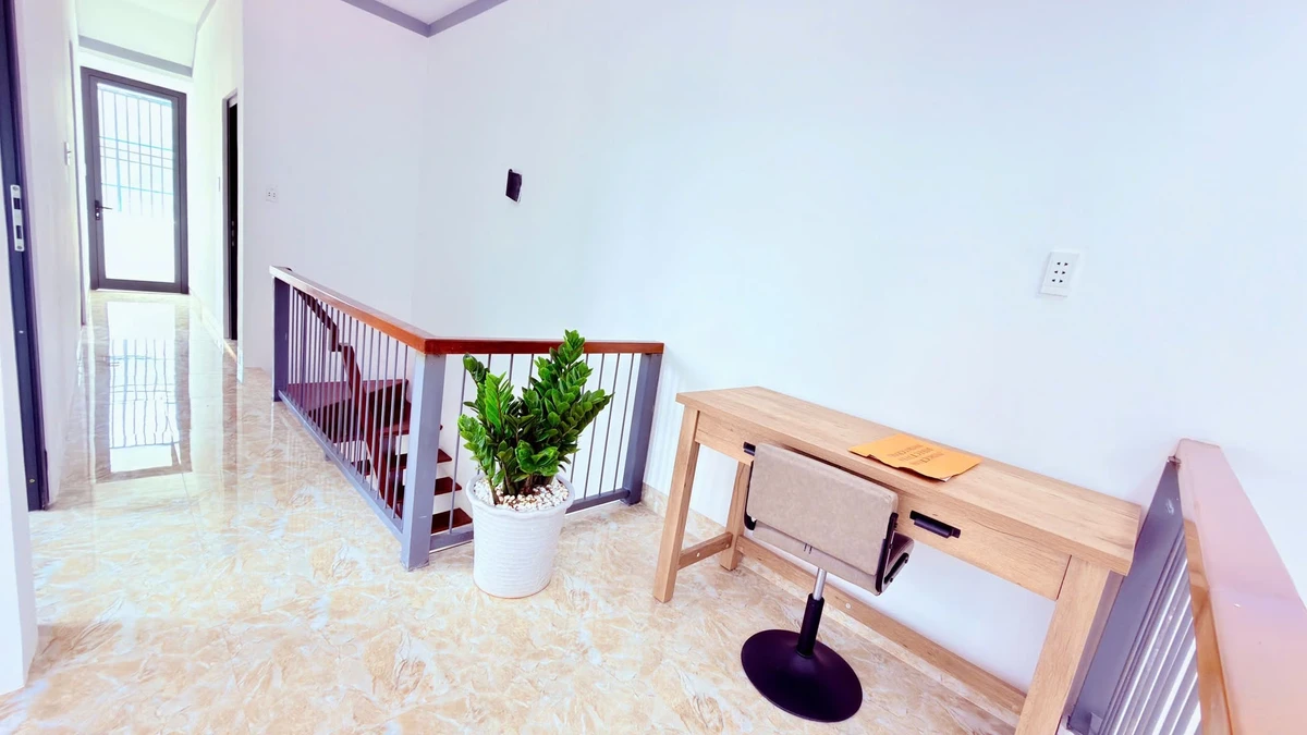 Nhà mê 6x25m, 3PN, 2WC giá 3 tỷ 100 triệu Eakao - Ảnh thu nhỏ 4