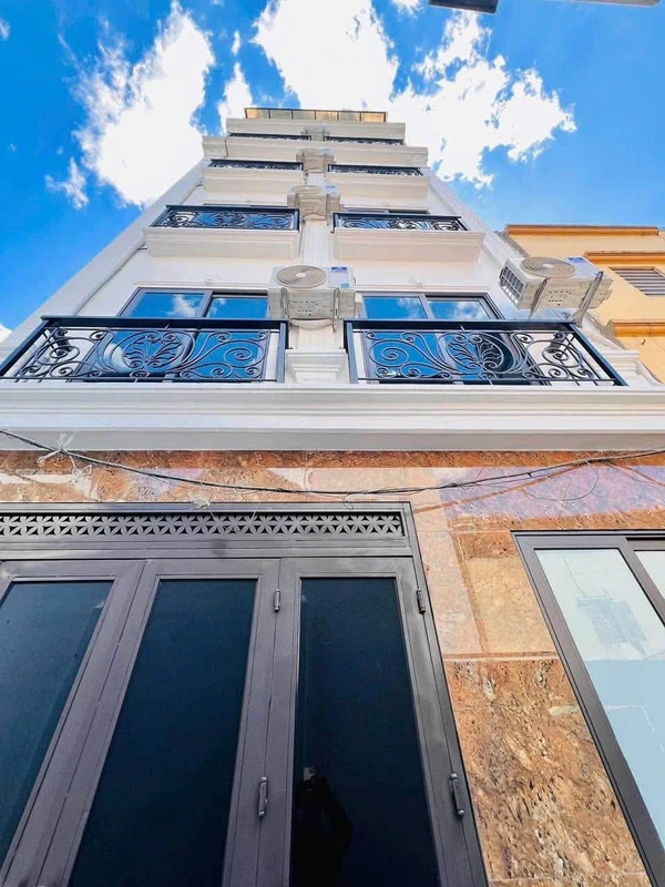 Bán nhà Định Công 36m² thang máy giá 8 tỷ