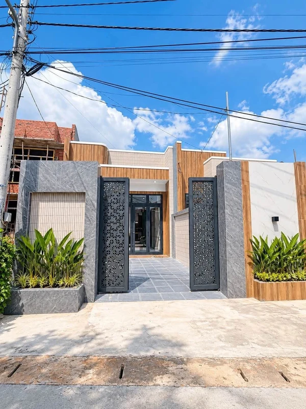 Bán nhà Long Điền 80m² 2 phòng ngủ 2 tỷ 2