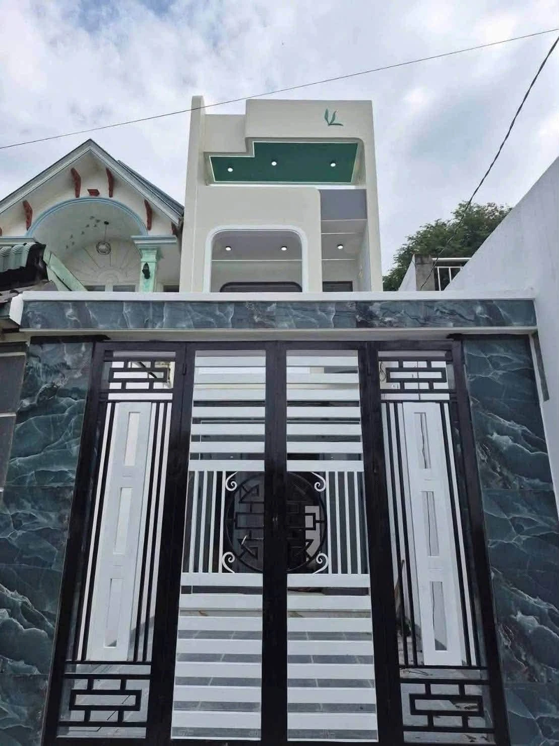 Bán nhà sổ đỏ 4x23m, 3PN, gần Ngã Tư Miễu Ông Cù, phường Tân Khánh, giá 3,65 tỷ - Ảnh 1