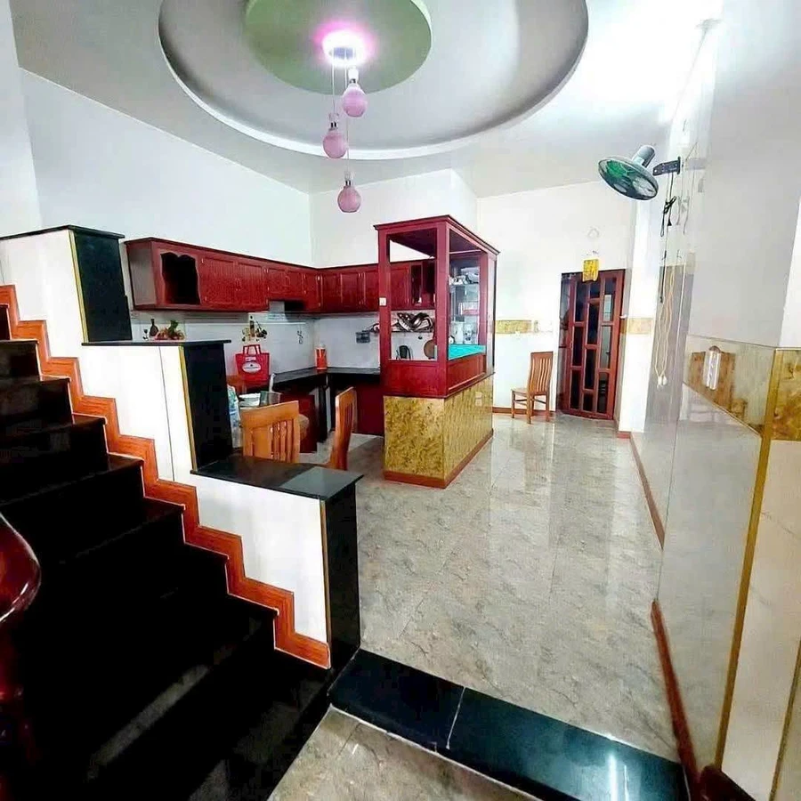 Bán nhà 1 trệt 2 lầu 72m2 Dĩ An 4.8 tỷ - Ảnh thu nhỏ 4