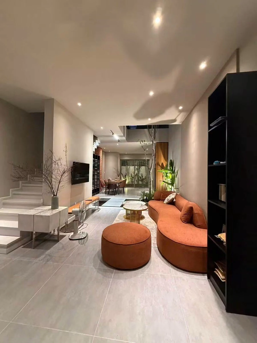 Bán nhà 3 tầng 100m² Nha Trang 9.5 tỷ - Ảnh 1