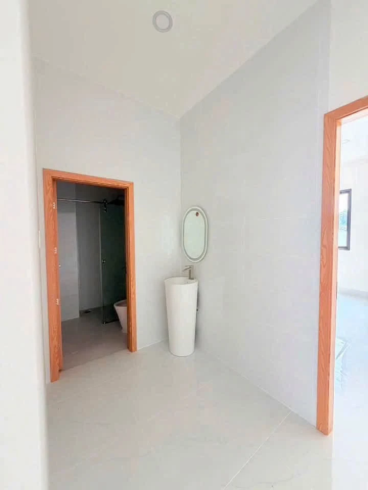 Bán nhà 1 trệt 1 lầu 3PN 105m² Tân Trụ 1.68 tỷ - Ảnh thu nhỏ 2