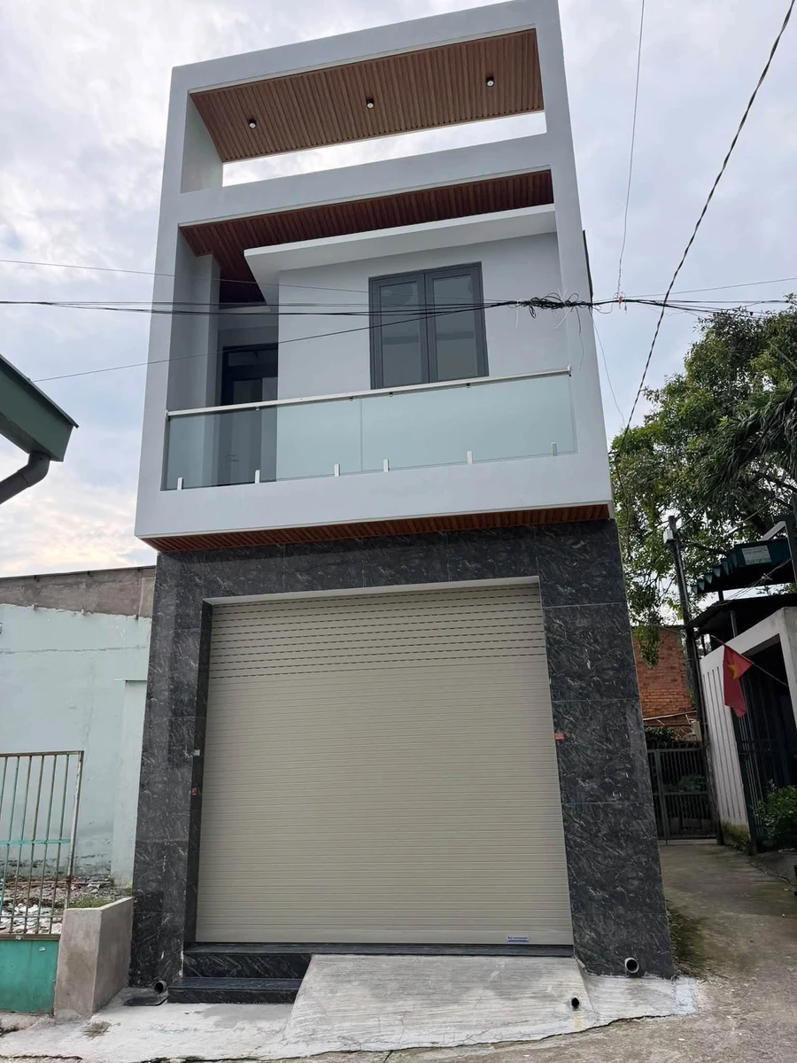 Bán nhà 1 trệt 1 lầu 61m2, 3 phòng ngủ, phường Quang Vinh, Biên Hòa - Ảnh 1