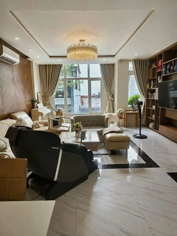 Bán nhà 5 tầng 79m² 5PN 6WC hẻm 5m gần Phùng Văn Cung, Phú Nhuận - Ảnh 1