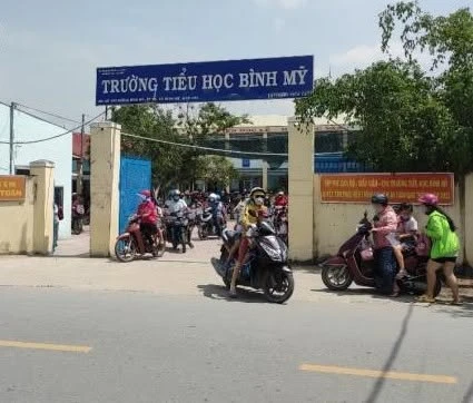 Bán đất vườn hẻm ôtô 215m² Bình Mỹ 1 tỷ 50 triệu - Ảnh 1