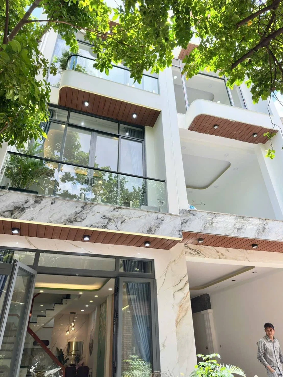 Bán nhà 4 tầng mặt tiền 160m2 Lũy Bán Bích Tân Phú - Ảnh 1
