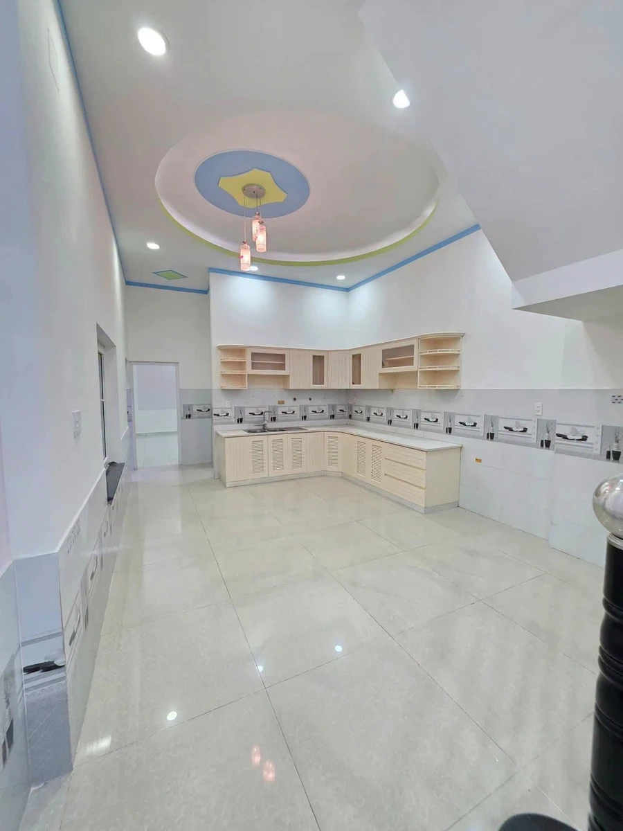Bán nhà 4PN 127m² Đông Hòa gần BigC hơn 5 tỷ - Ảnh thu nhỏ 4