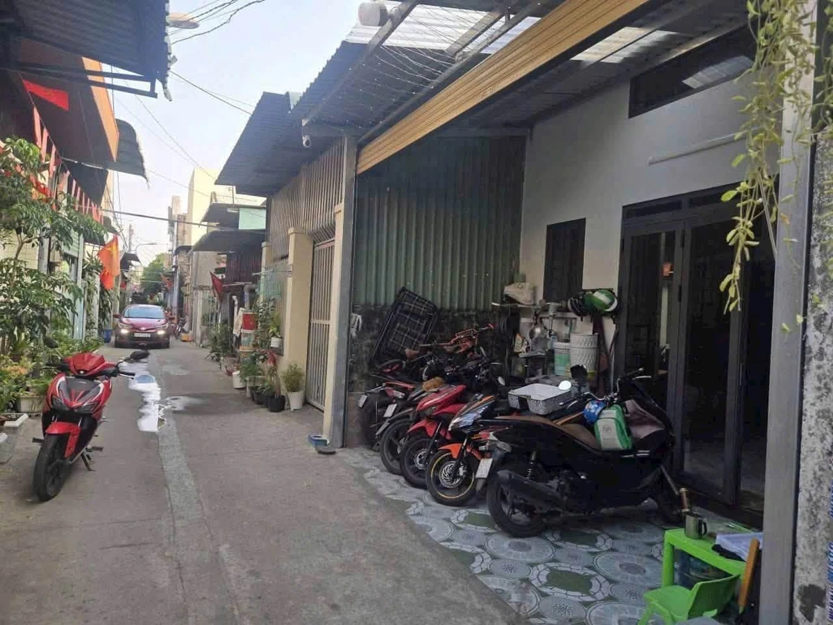 Bán nhà mới xây 1 trệt 1 lửng 57m2 Phú Hoà 2,2 tỷ - Ảnh thu nhỏ 4