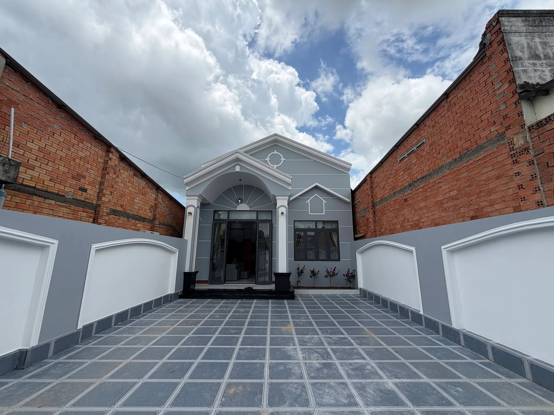 Bán nhà mái Thái mới 3PN Ninh Phú Tây Ninh 216,7m² - Ảnh 1