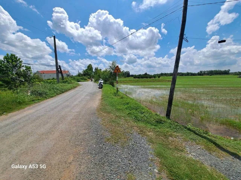 Bán đất vườn 5700m² mặt tiền 7m Tây Ninh