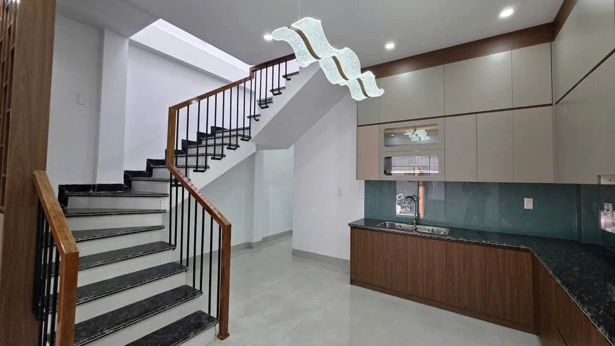 Bán nhà phố 71m² 3 phòng ngủ sân riêng Quỳnh Cư, Hải Phòng - Ảnh thu nhỏ 3
