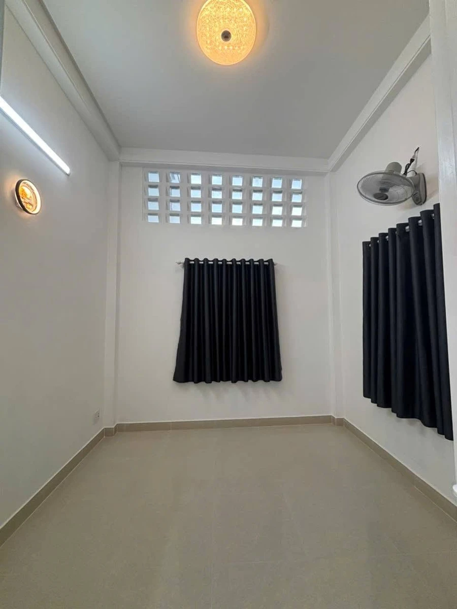 Bán nhà 5PN Quận 11, 36,8m² - 6,8 tỷ - Ảnh 1