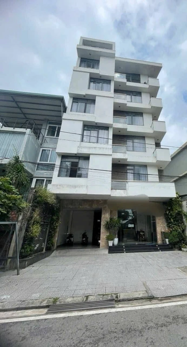 Bán khách sạn 7 tầng mặt tiền Phạm Văn Đồng 16 tỷ, 161m2 - Ảnh thu nhỏ 2