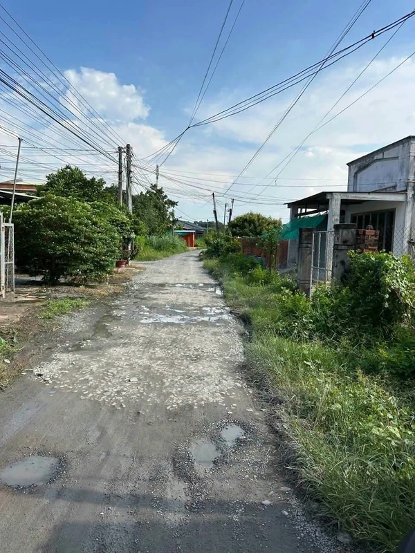 Bán nhà 2 phòng ngủ 108m² Phường Long Hoa Tây Ninh