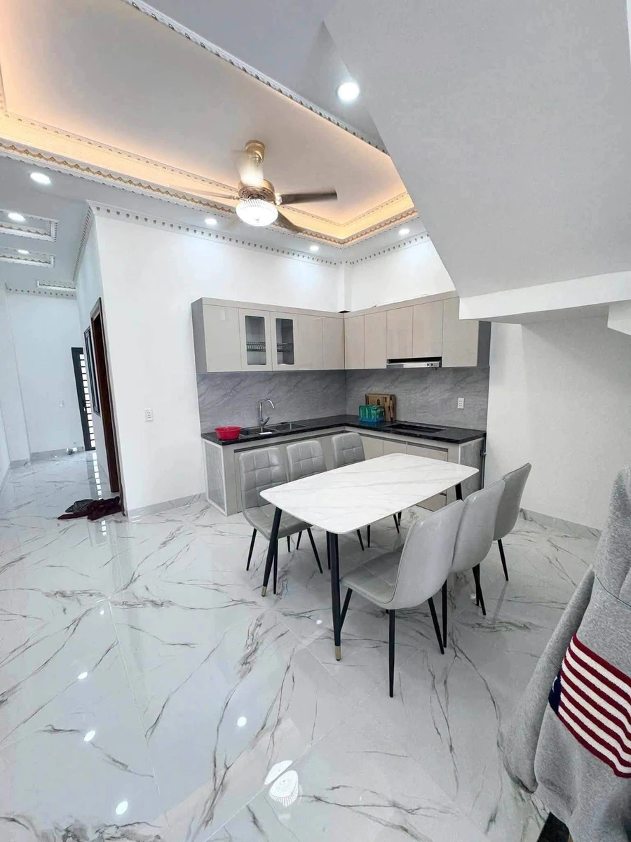 Bán nhà trệt lầu 3PN 72m2 Tân Uyên Bình Dương 2.2 tỷ - Ảnh thu nhỏ 4
