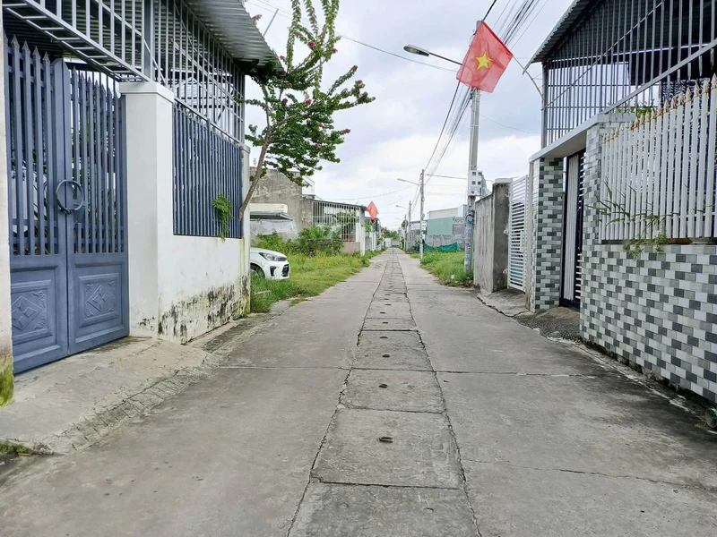 Bán lô đất thổ cư mặt tiền 102m2 Phường Bình Thuận, Lâm Đồng